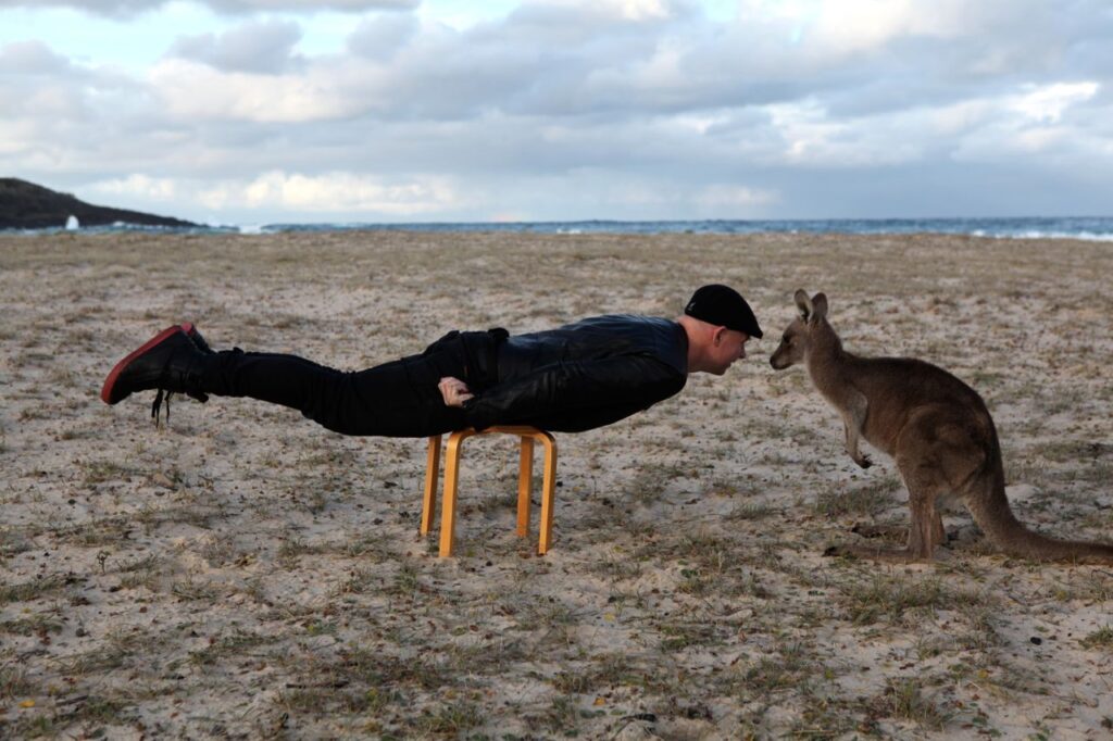 Shaun_Gladwell_Plank_with_Kangaroo_2014
